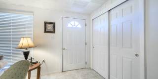 SEASONAL / SHORT-TERM RENTAL – Charming Downtown Punta Gorda Retreat Gallery 6
