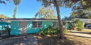 Nice 1 bed/ 1 bath near Downtown Sarasota Available Now! Gallery 1