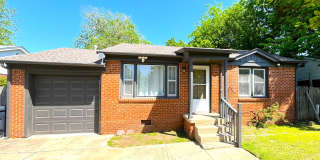 Cute 2 Bed 1 Bath Gallery 1