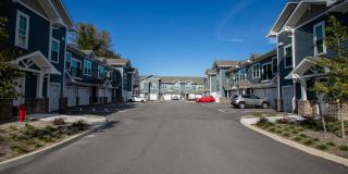Lake Taylor Pointe Gallery 21