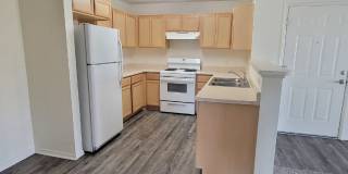 Larkspur Village Apartments Gallery 6