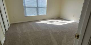 $300 Off First Full Months Rent-Spacious townhome in Riverview! Gallery 12