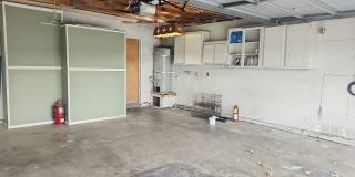 Spacious 4-Bedroom Home with Pool Gallery 8