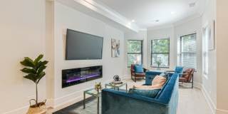 1428 W Winnemac Avenue Gallery 1