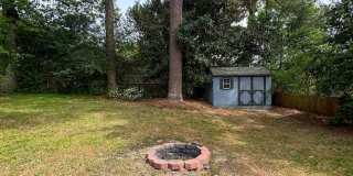 Charming 3 Bed 2 Bath Fayetteville Home Gallery 22