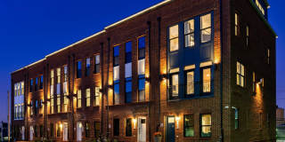 917 GRUNDY Street Gallery 1