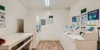 Charming Studio in San Diego Gallery 16