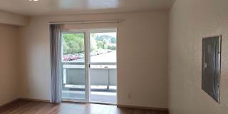 2 bedroom unit with balcony! Gallery 4
