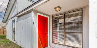 916 NE Tortoise Dr Gallery 3