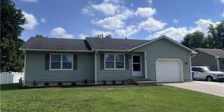 227 E Colleen Drive Gallery 1