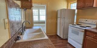 One bed one bath house available NOW! Gallery 11