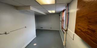 525 e 47th  street-4 Br house with a large finished basement Gallery 21