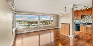 1 Bedroom 1 Bathroom Eastlake Condo W/ Stunning Views Gallery 7