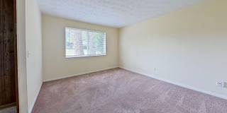 3 Bedroom Brick Home Gallery 7