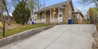 911 S El Paso St Gallery 1