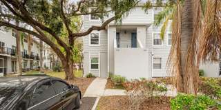 Nice 1 Bed/ 1 Bath in  Gated Community with Lakes/Ponds! Gallery 3