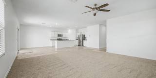 35450 W Santa Clara Avenue Gallery 11