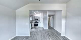 Brand New Construction in Varenna Landing! Gallery 6