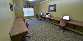 Senior Housing - Maple Brook at Golden Pond Gallery 5