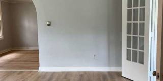 1704 Church Street Gallery 12