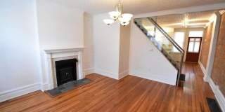 2 bedroom, 2.5 bathroom brick townhouse Gallery 18