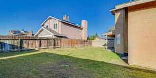 Gorgeous 2 Story Home Fully Upgraded – Move-In Ready!- 4 bedroom 3 bath Gallery 22