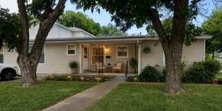 5/2 Duplex - 51st/Guadalupe - Fenced Yard 5/2 Duplex - 51st/Guadalupe - Fenced Yard Gallery 1