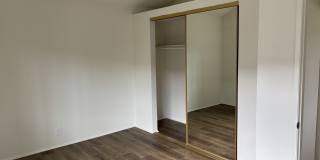 371 N Oak St Gallery 23
