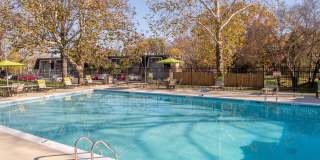 Nob Hill Apartments Gallery 30