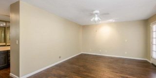 Nice Scottsdale Home 2 bedrooms 2 baths! Gallery 12