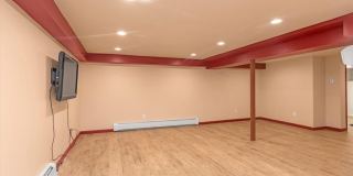 709 Carlyle Street Gallery 23