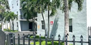 Centrally Located Gated Property Just Outside of Downtown Miami Gallery 28