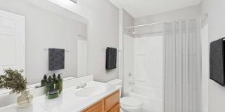 Maple Brook Apartments Gallery 26