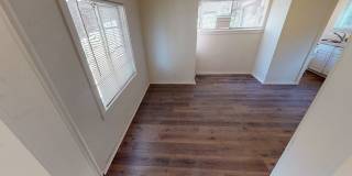 Available Now! Single Family 1/1 home for lease with large lot and 1 car garage! Gallery 3