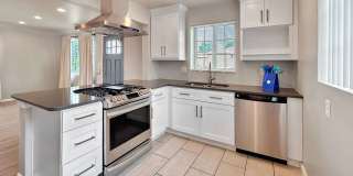 SLOAN'S LAKE: 2-BEDROOM UNIT WITH HIGH-END FINISHES Gallery 8