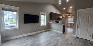 4 bed 2 bath home in Josephine Crossing Gallery 6