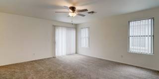 READY TO TOUR NOW! FRESHLY PAINTED INTERIOR & BRAND NEW CARPET! Great Home in Desirable Sheely Farms Neighborhood! Gallery 28