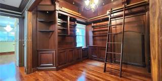 21028 NE 34th Ct Gallery 24