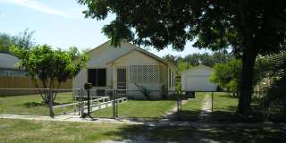 514 South Rife Street Gallery 1