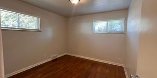 $0 DEPOSIT OPTION. CHARMING 2BED/1BATH DUPLEX NEAR SLOAN LAKE!! Gallery 23