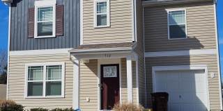 Beautiful Single Family Home in Quiet Neighborhood Gallery 1