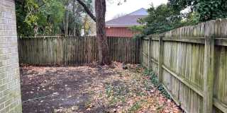 Coleman Place 3-bedroom, 2-bath Condo Gallery 25