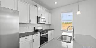 4 Bed 2.5 Bath Newer Build in Berthoud! Gallery 5