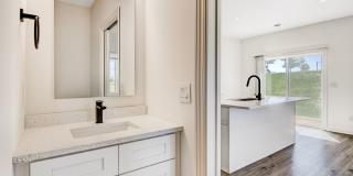 3 Bedroom Town Home Gallery 22