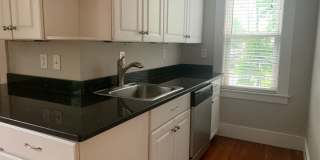 Spacious modern unit with great location in Southern Waltham available as early as 7/15/26 Gallery 5