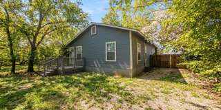 MOVE IN SPECIAL 2 Bedroom Duplex Available Near DOWNTOWN! MOVE IN SPECIAL 2 Bedroom Duplex Available Near DOWNTOWN! Gallery 1