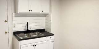 17157 Mackay Street Gallery 2