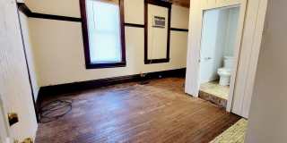 5 Bedroom/ 2 Bathroom House - Downtown Available - 06/04/2026 5 Bedroom/ 2 Bathroom House - Downtown Available - 06/04/2026 Gallery 13