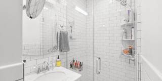 64 MACDOUGAL Street unit: 13 Gallery 1