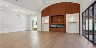 10365 Waters Road Gallery 17